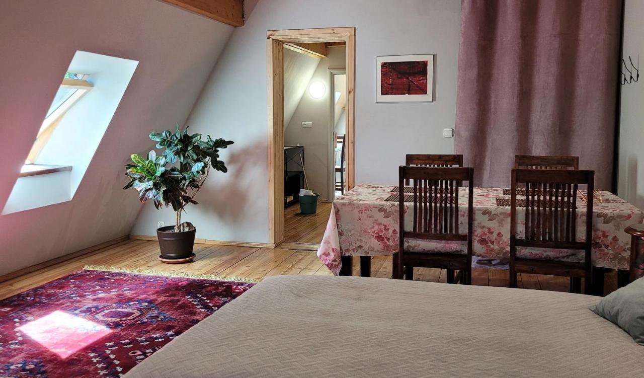 Goscinne Thank Life, 2 Forest For Rest Apartment *